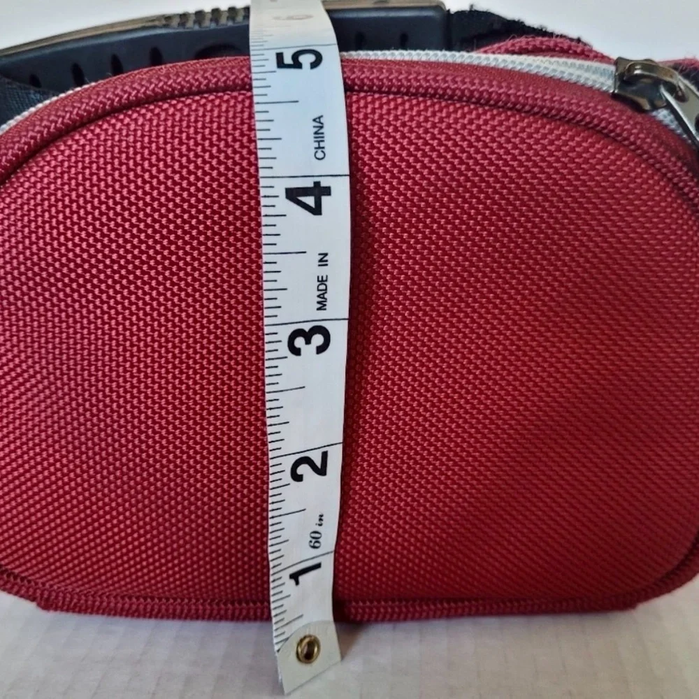 Kenneth Cole Reaction Red Camera Case